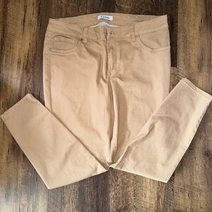 Khaki pants women’s